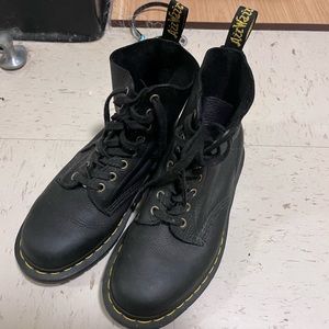 Dr. Martens Pascal size 7